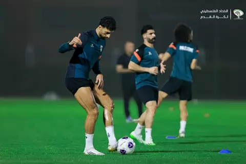 قبل العودة للأهلي.. ماذا قدم وسام أبو علي في مباراة فلسطين وعمان؟